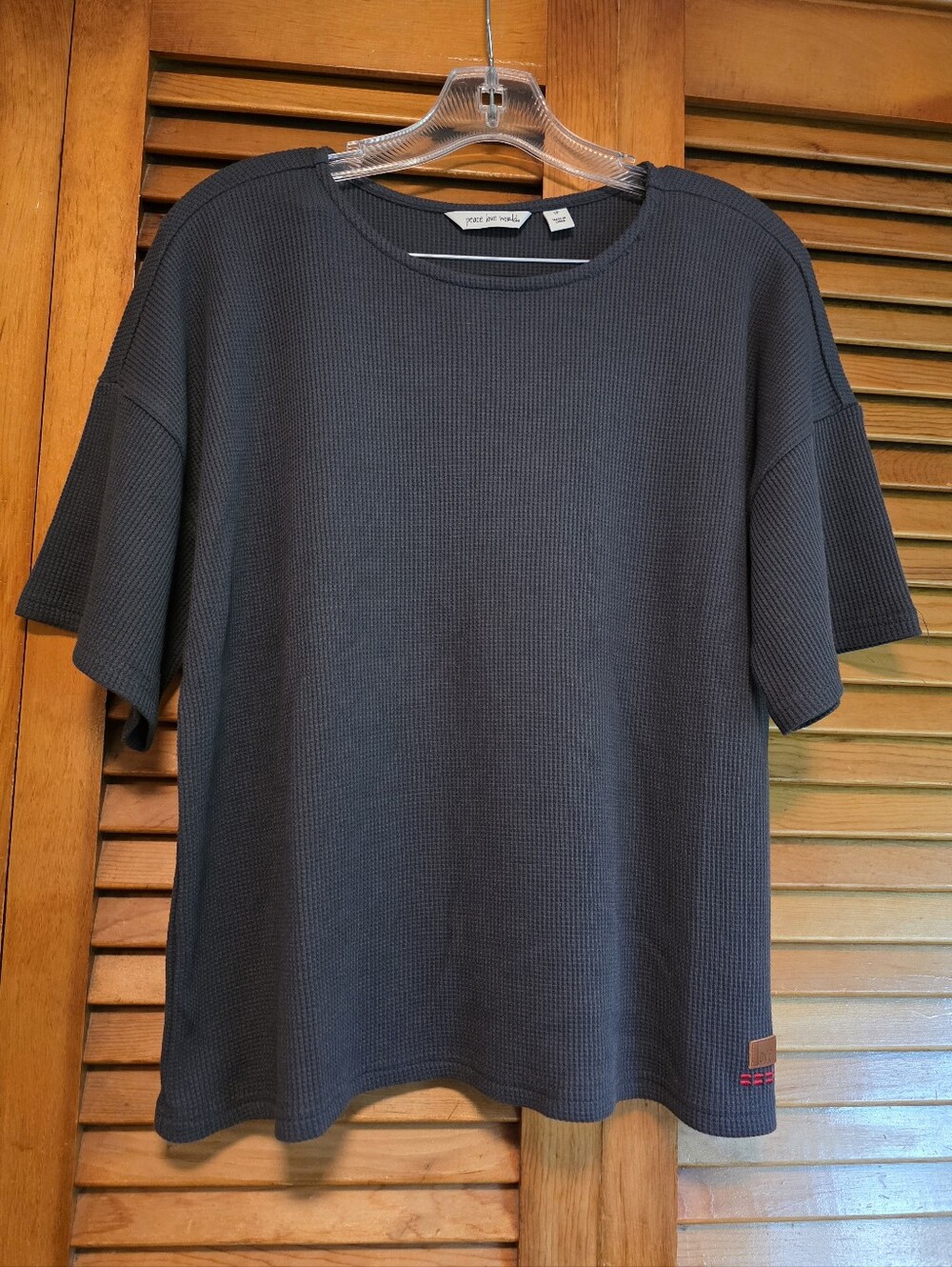 Peace Love World Waffle Knit Shirt Charcoal Gray Boxy Drop Shoulder Tee Size SP